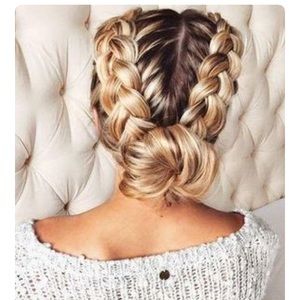 Meet your Posher, Hailey